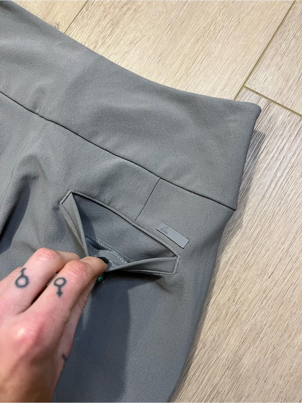 ADIDAS Women's Grey Pull-On Stretch Trousers - FREE SHIPPING on Bundles $95+ - Picture 11 of 14